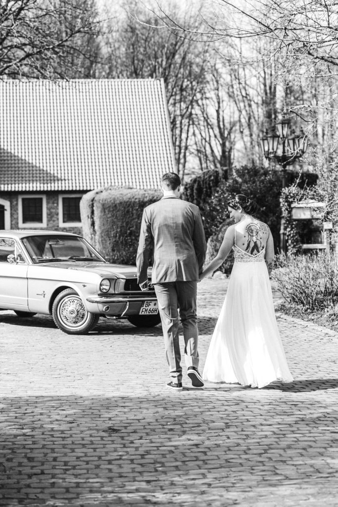 Foto eines Brautpaares am Hochzeitstag