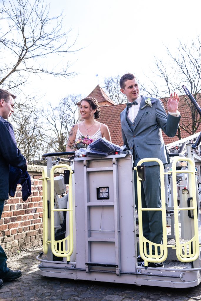 Foto eines Brautpaares am Hochzeitstag